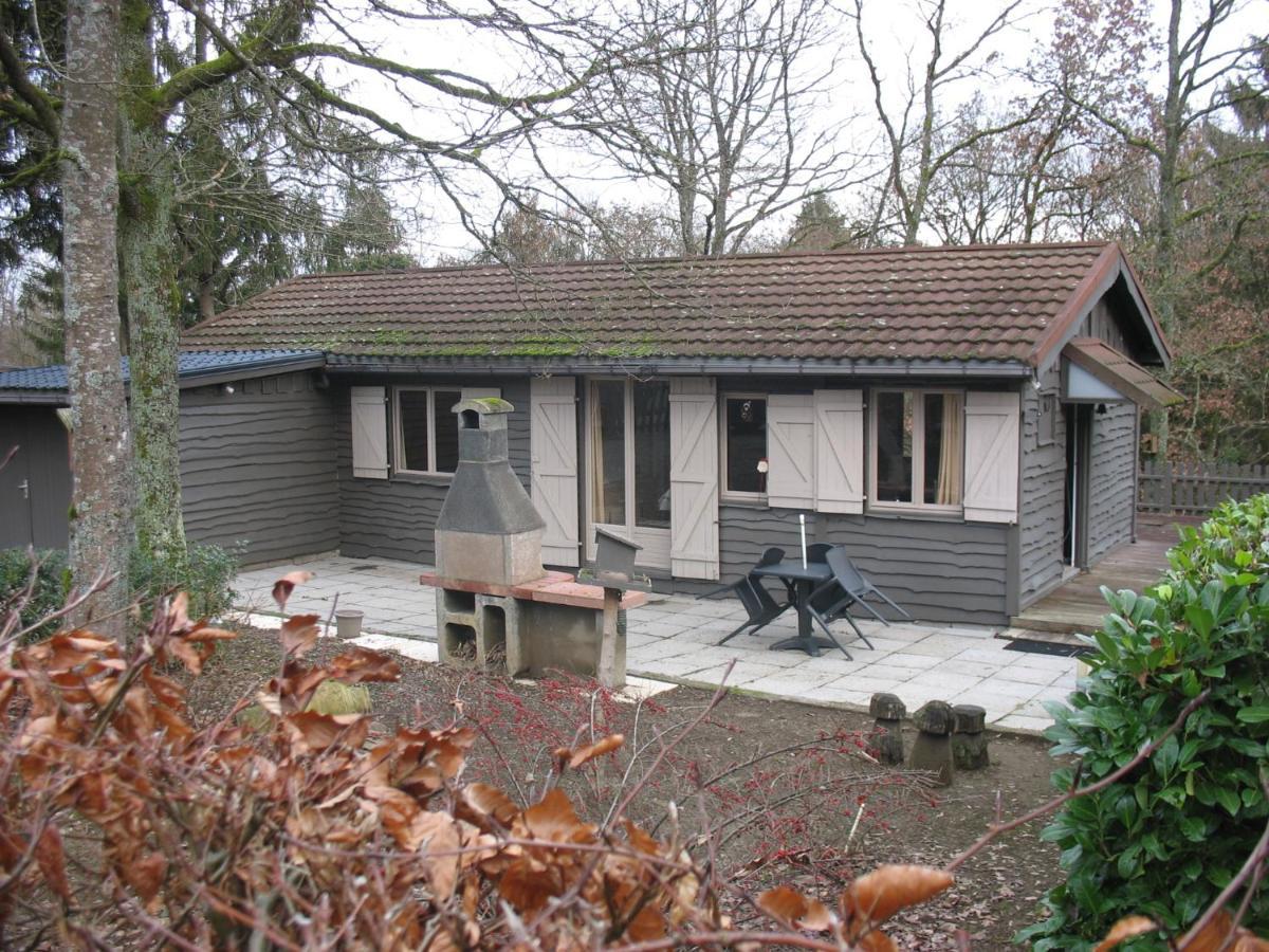 Durbuy Kleine Familiechalet Edelweiss 4 A 5 Pers Luaran gambar
