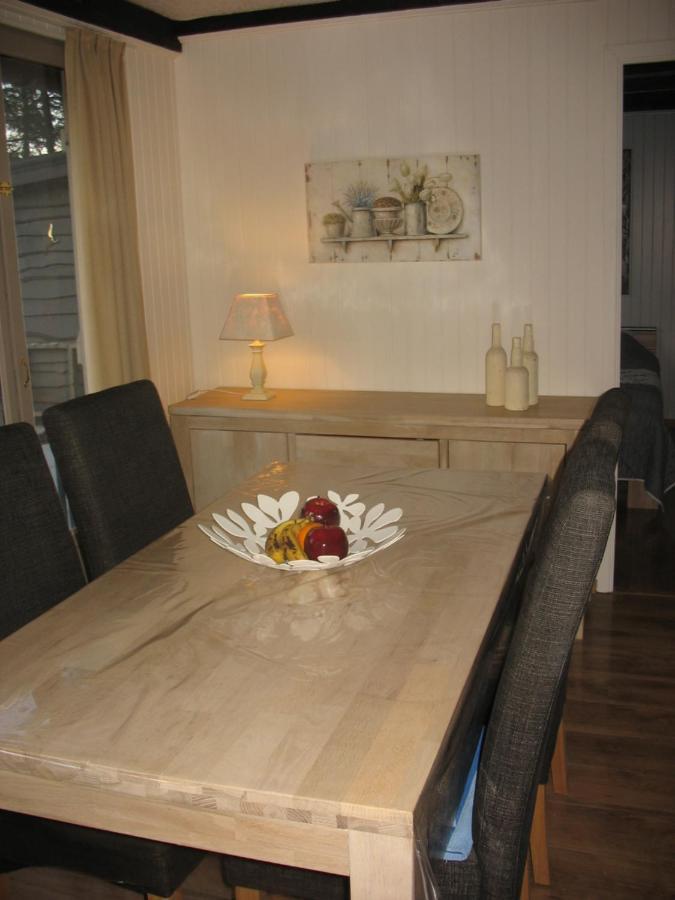 Durbuy Kleine Familiechalet Edelweiss 4 A 5 Pers Luaran gambar