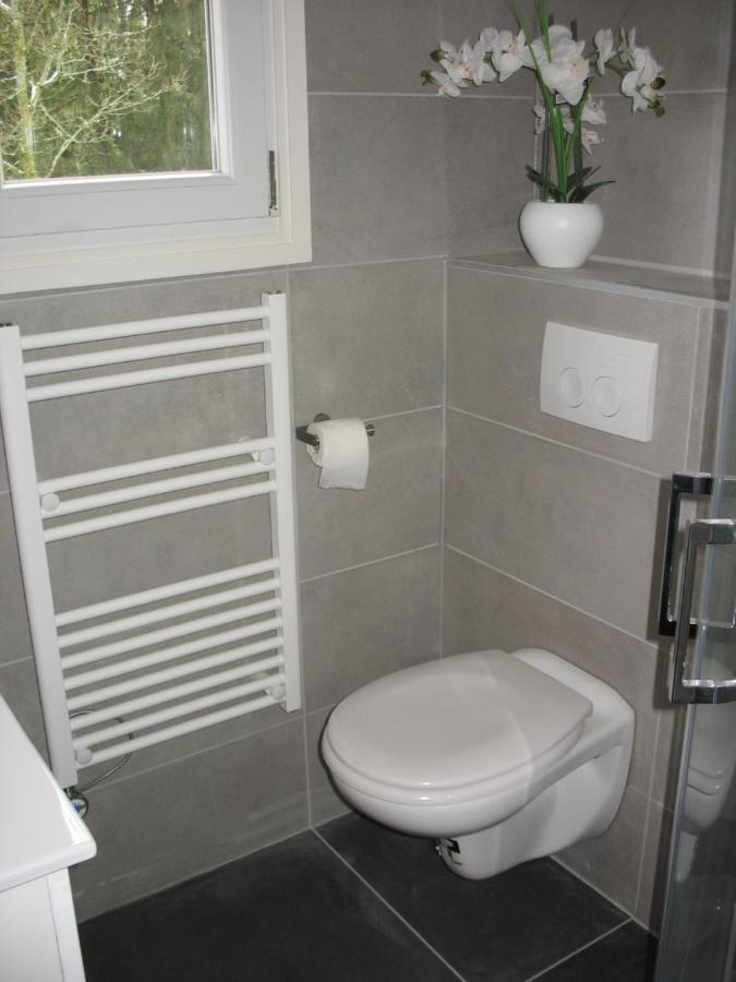Durbuy Kleine Familiechalet Edelweiss 4 A 5 Pers Luaran gambar