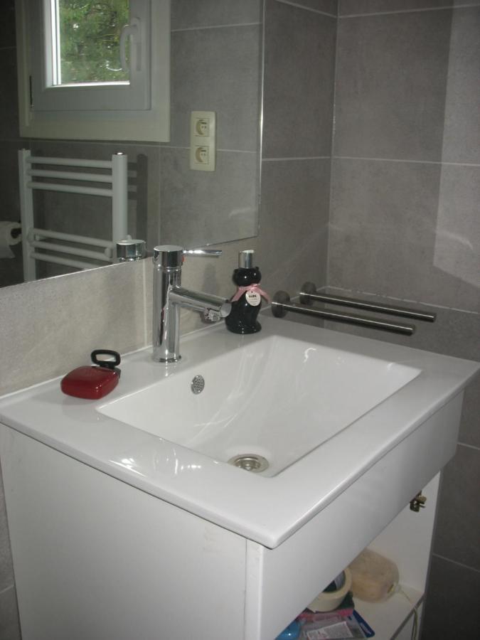 Durbuy Kleine Familiechalet Edelweiss 4 A 5 Pers Luaran gambar
