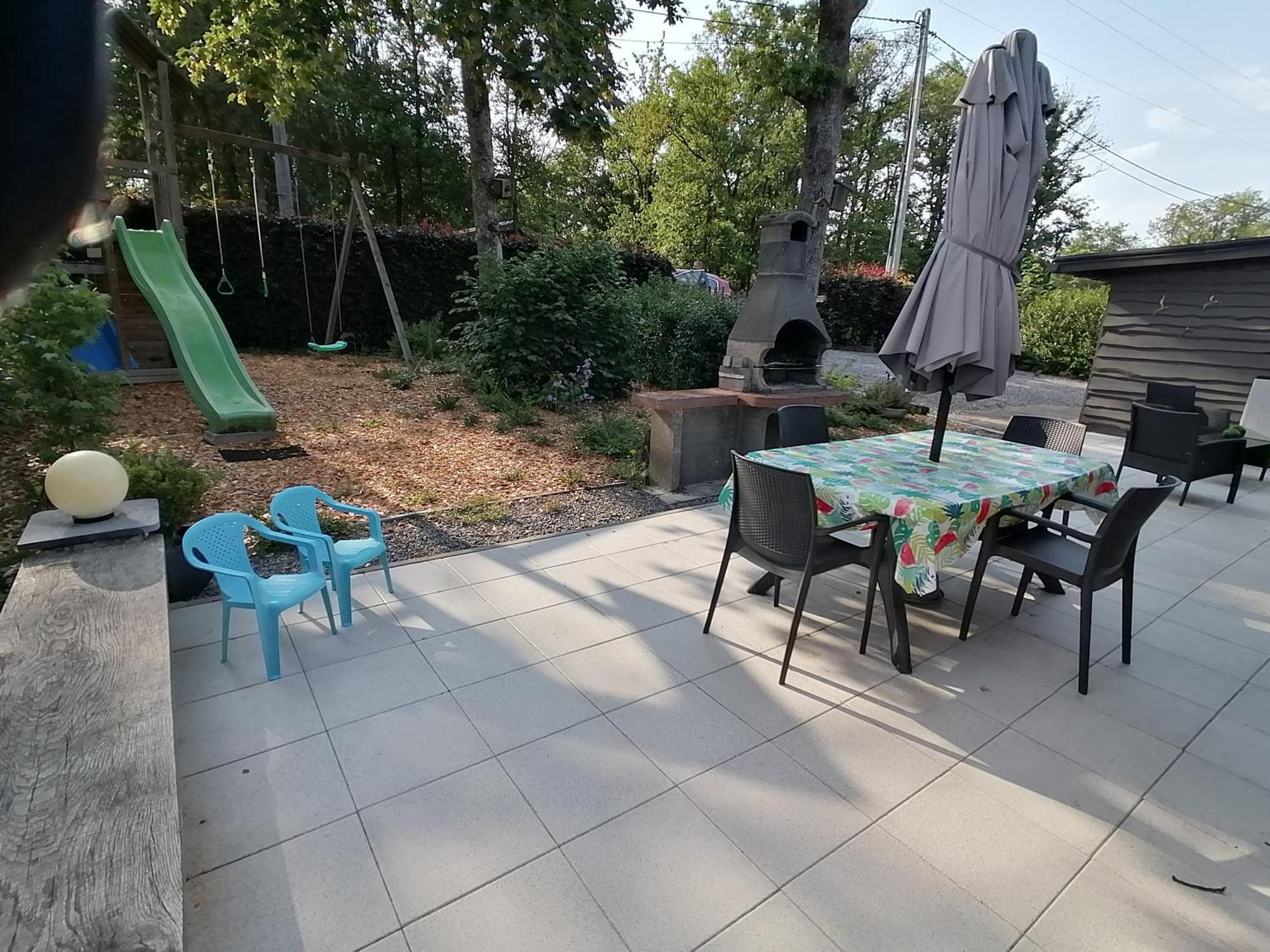 Durbuy Kleine Familiechalet Edelweiss 4 A 5 Pers Luaran gambar